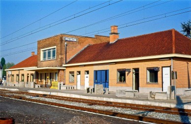 Menin - TH 8701499 R A.jpg